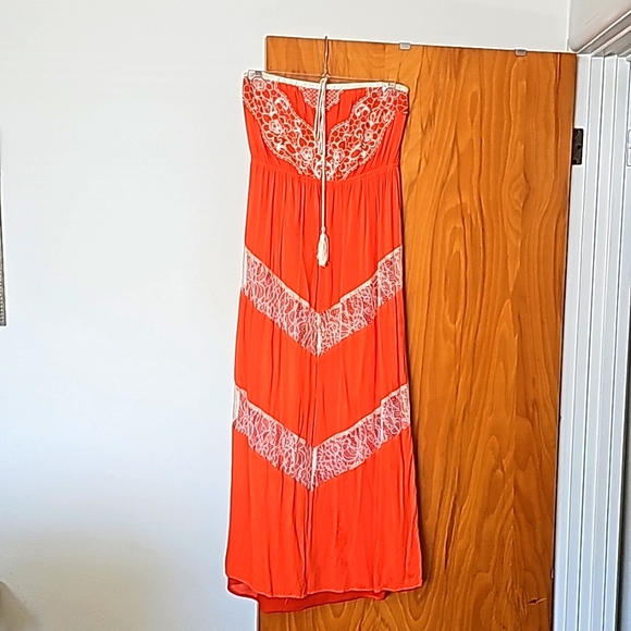 Flying Tomato strapless maxi dress size large - Picture 1 of 2